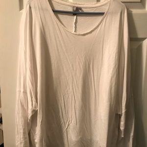 Simple white long sleeved shirt